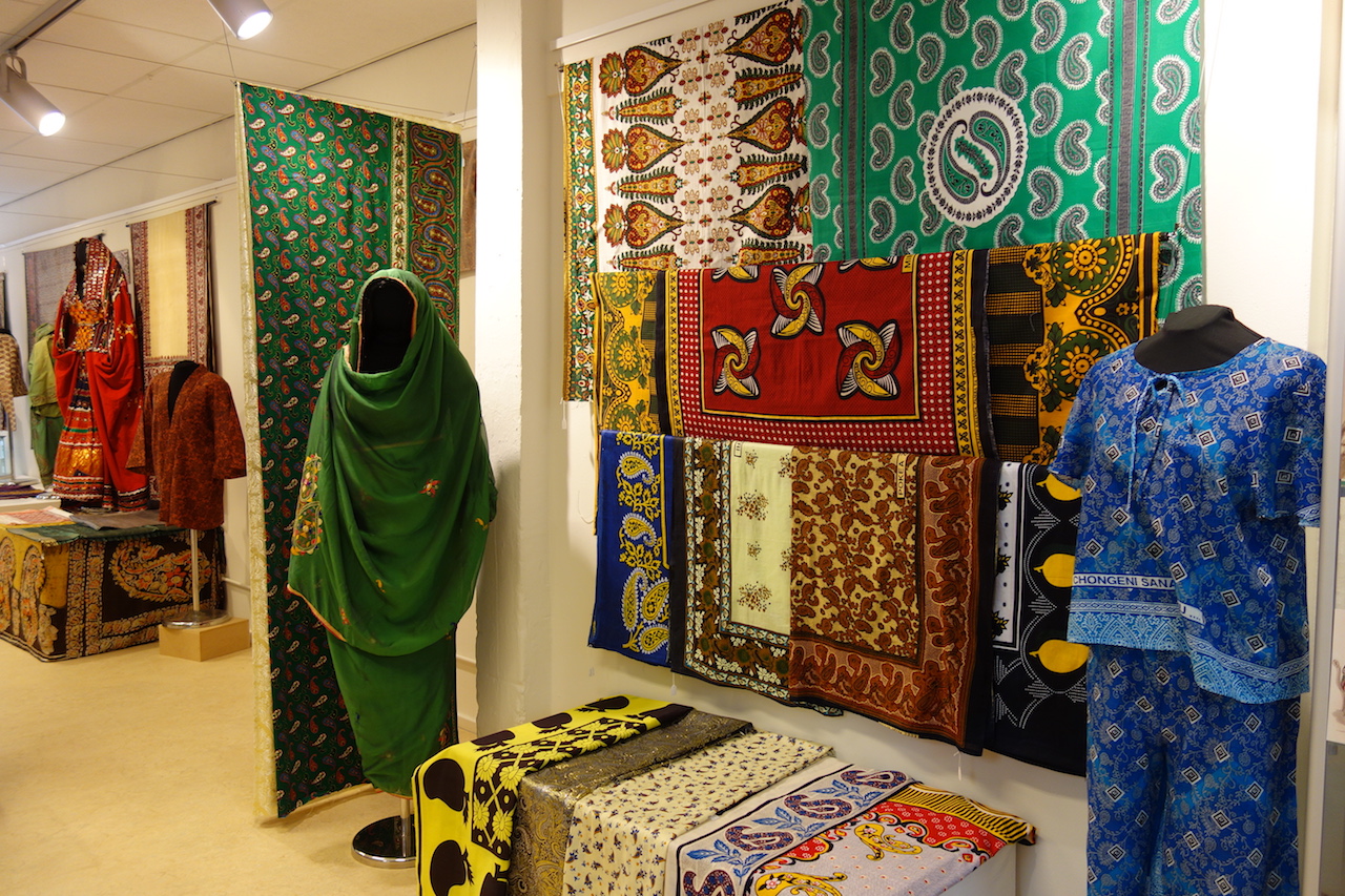 Gallery exhibition at the Textile Research Centre, Leiden, the Netherlands, March-August 2021.