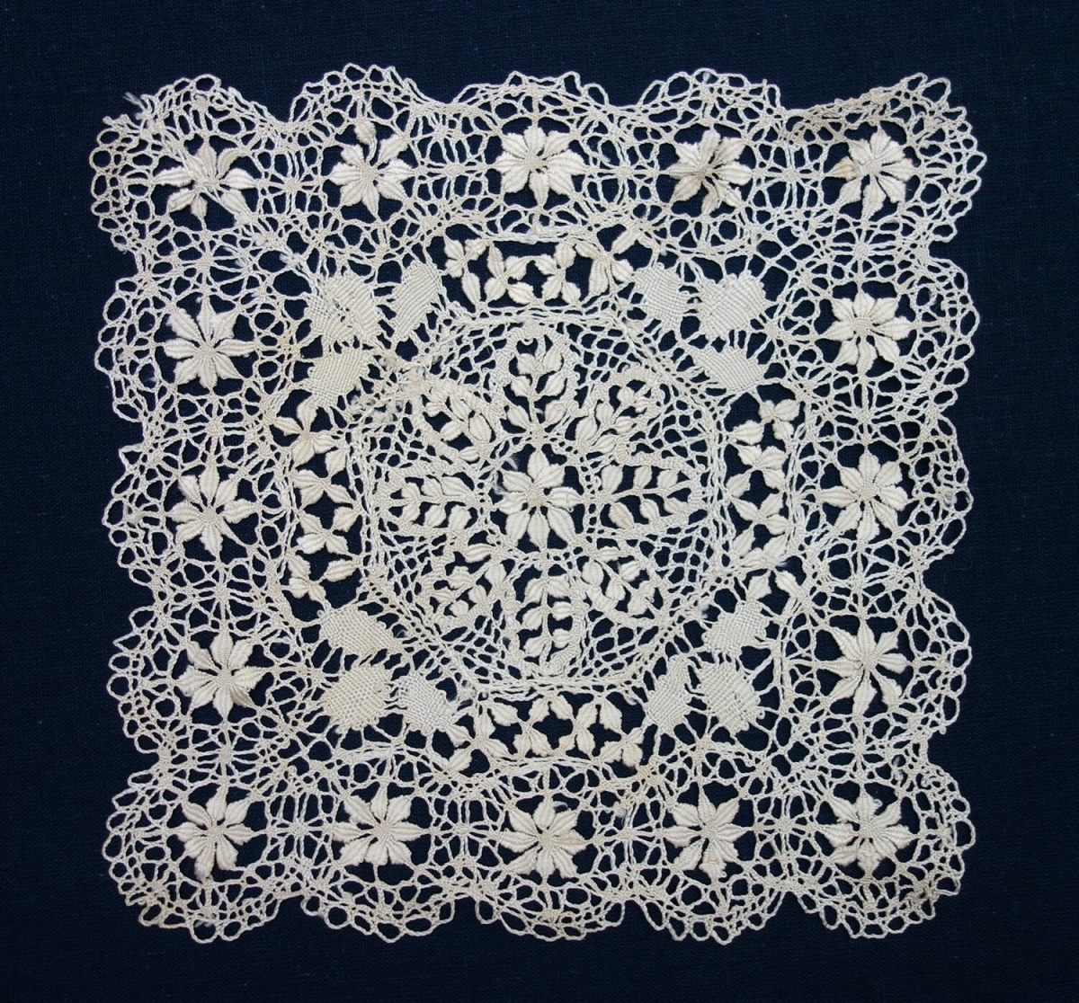 Small mat made of Maltese lace.