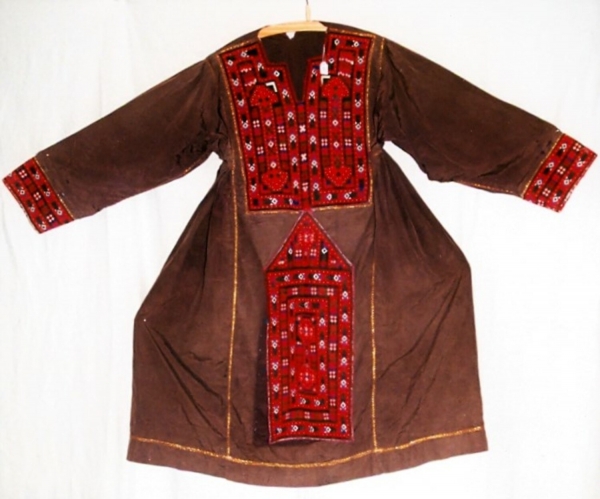 Iranian Baluch dress for a woman. Late 20th century.