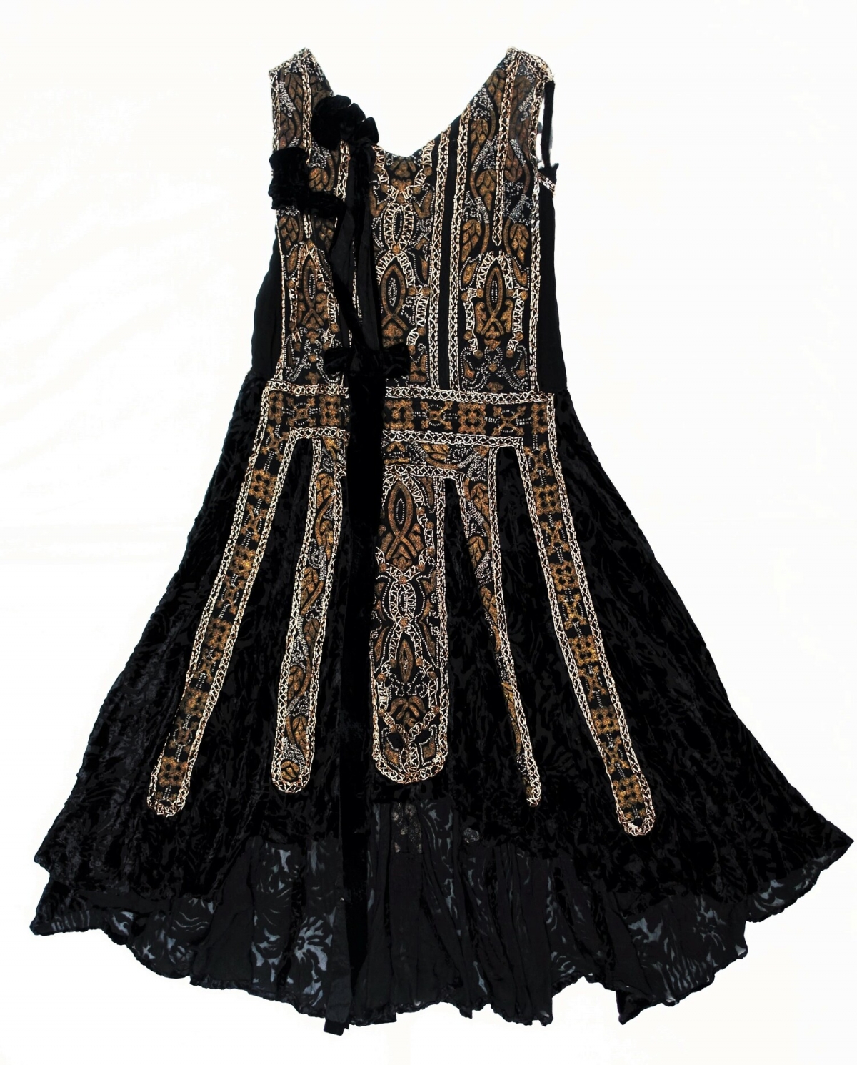 Long black velvet dress with a devor&eacute; pattern of stylised flowers. The Netherlands, 1920s.
