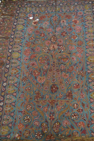Example of zalakdozi embroidery.