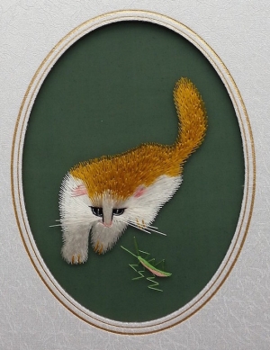 Double sided embroidery of a cat, China, late 20th century.