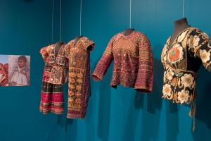 Exhibition: &#039;Colour and Light: Embroidery from India and Pakistan&#039;, Textile Museum of Canada, 2007.