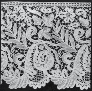 Example of 19th century Honiton lace.