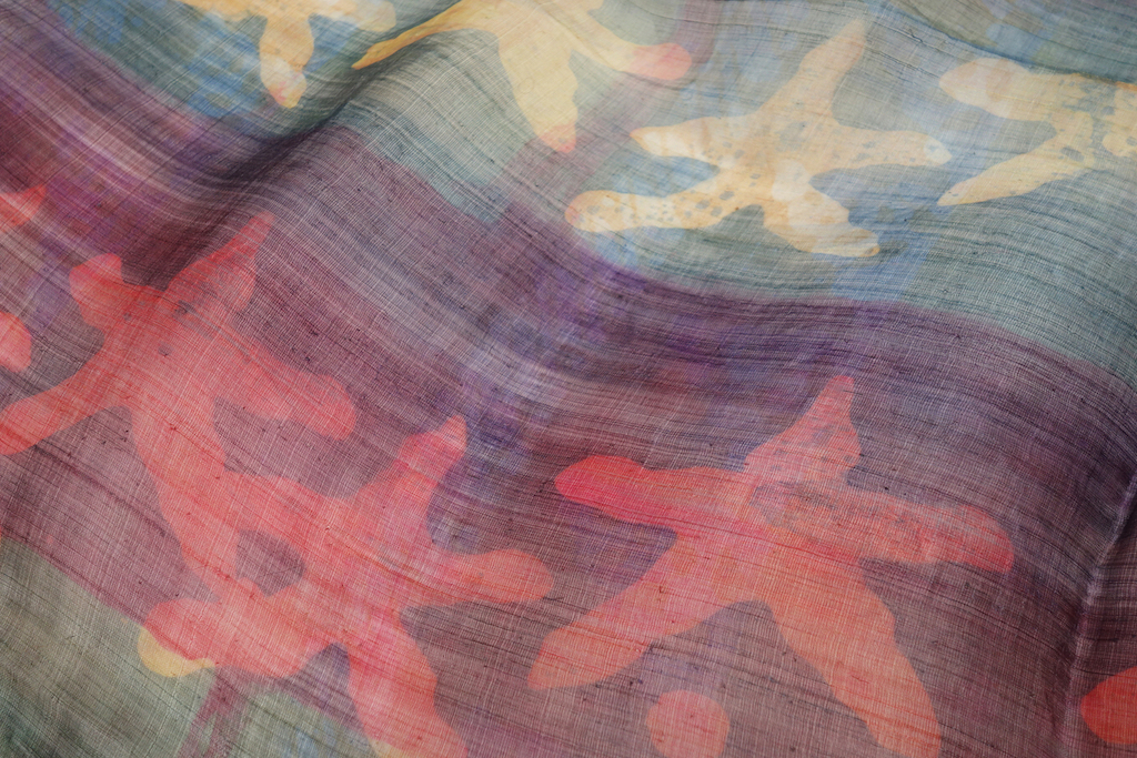 Detail of a pina (pineapple fibre) cloth from the Philippines, early 21st century (TRC 2021.1358).