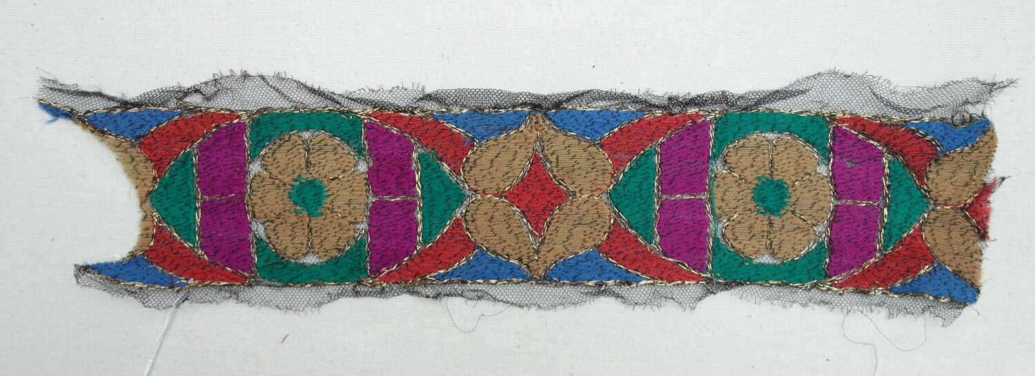 Factory embroidered band, the Netherlands, 1920s-1930s (TRC 2021.2238).
