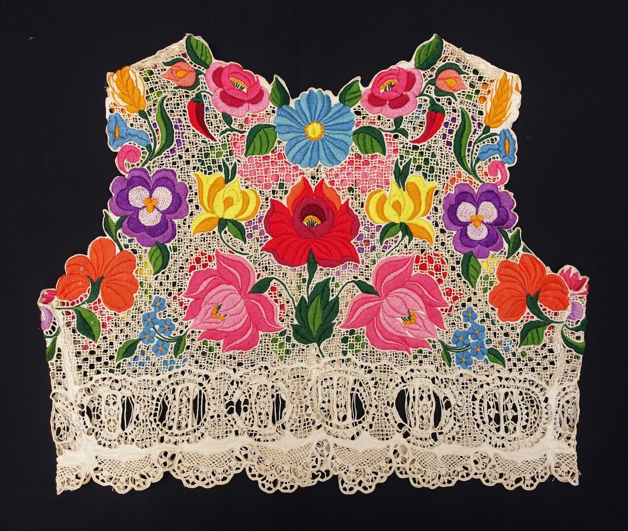 Woman's festive waistcoat from Kalocza, Hungary, mid-20th century (TRC 2022.0449).