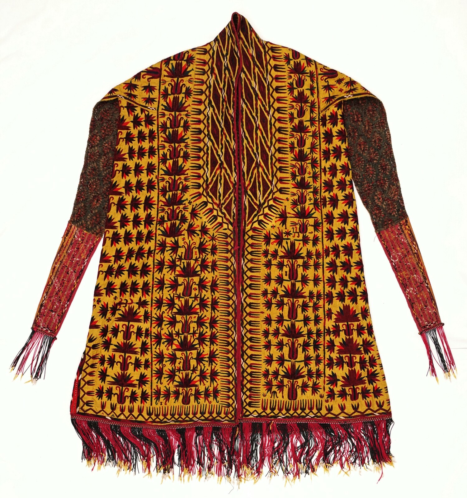 Chyrpy coat, Tekke Turkmen, Turkmenistan, late 20th century. The garment has long, 'fake' sleeves that are fastened together on the back of the garment (TRC 2022.1220).