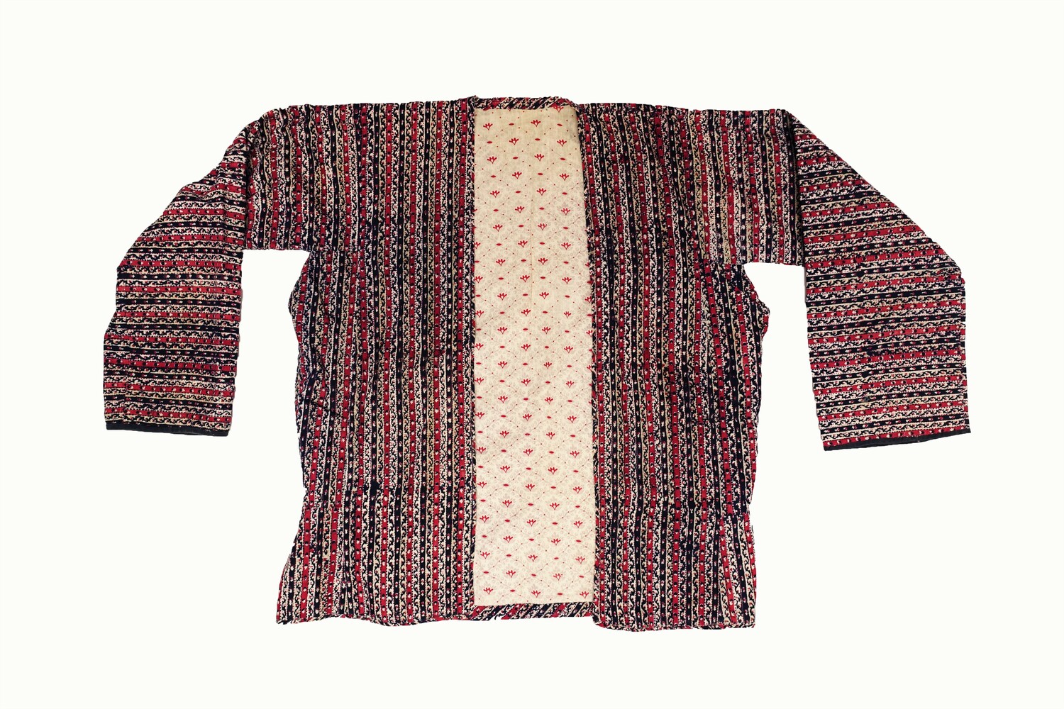 Fig. 4. Women's jacket made of cotton, from Isfahan, Iran, c. 1900 (TRC 2022.1455).