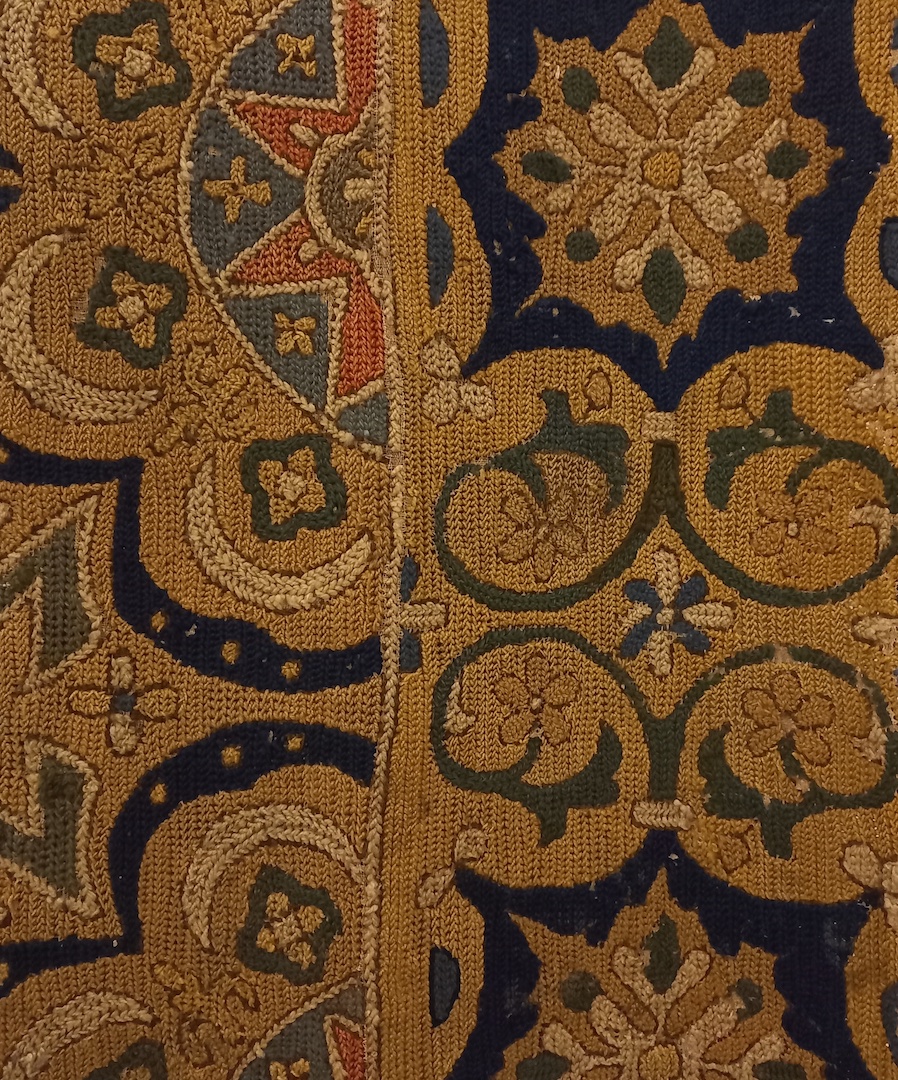 Detail of a 17th century Arraiolos embroidered carpet. Photograph by the author. 