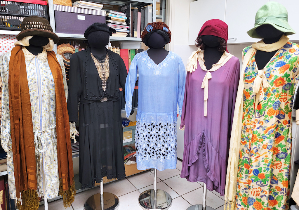 Exhibition in progress: The 1920s from head to toe