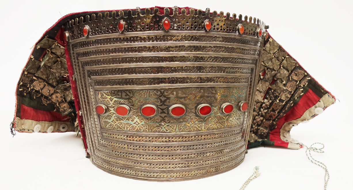 Teke Turkmen headpiece for a woman, early 20th century (TRC 2024.0321). Donated by May and Rolando Schinasi.