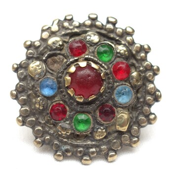 Silver ring with a plain band and circular front, Afghanistan, 20th century (TRC 2024.0723).