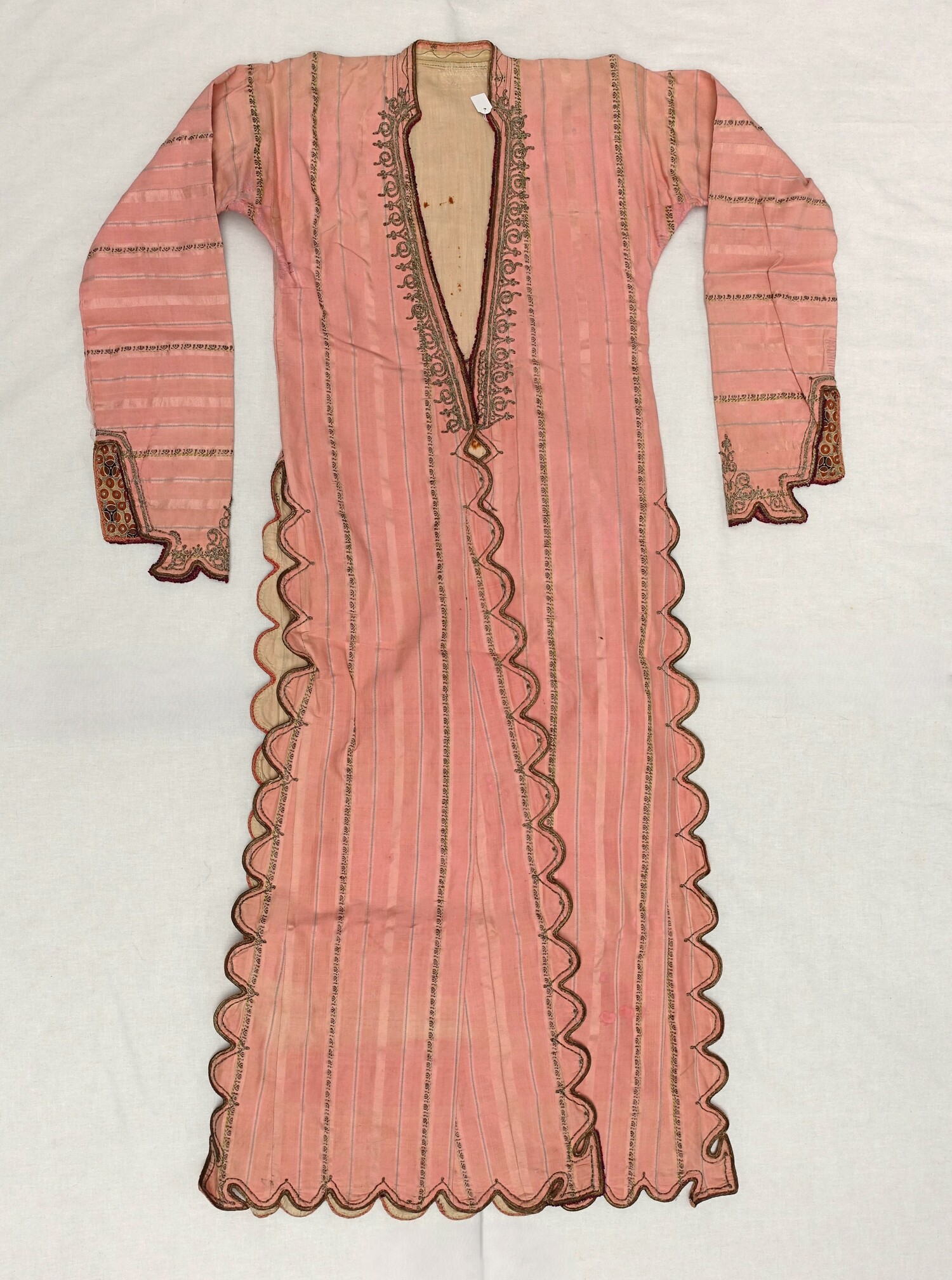 Fig. 1. Woman’s kaftan from Konya, early 20th century (TRC 2025.0799b).