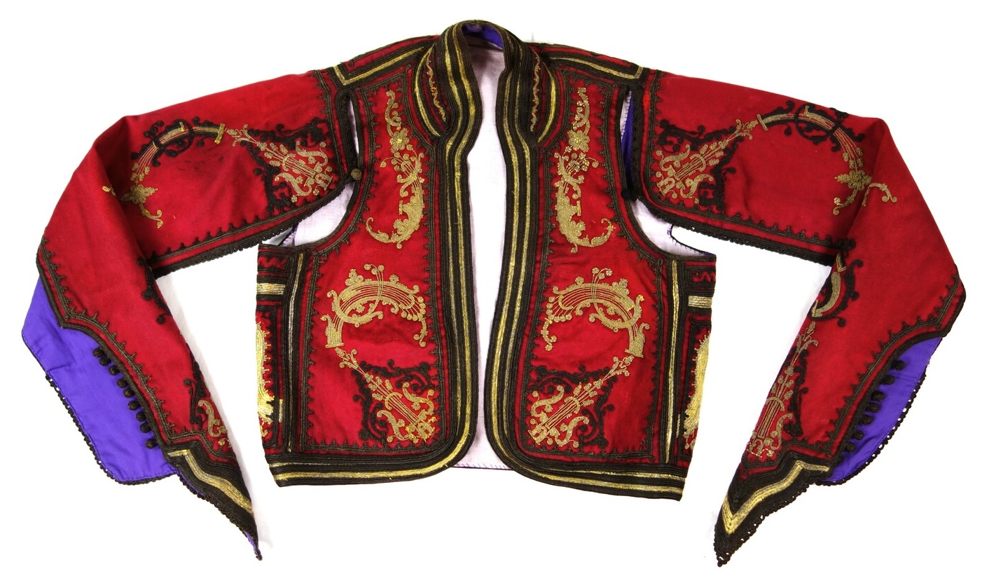Fig. 4. An example of a men’s open-sleeved jacket decorated with passementerie. Konya, Türkiye, 20th century (`TRC 2026.1329a).