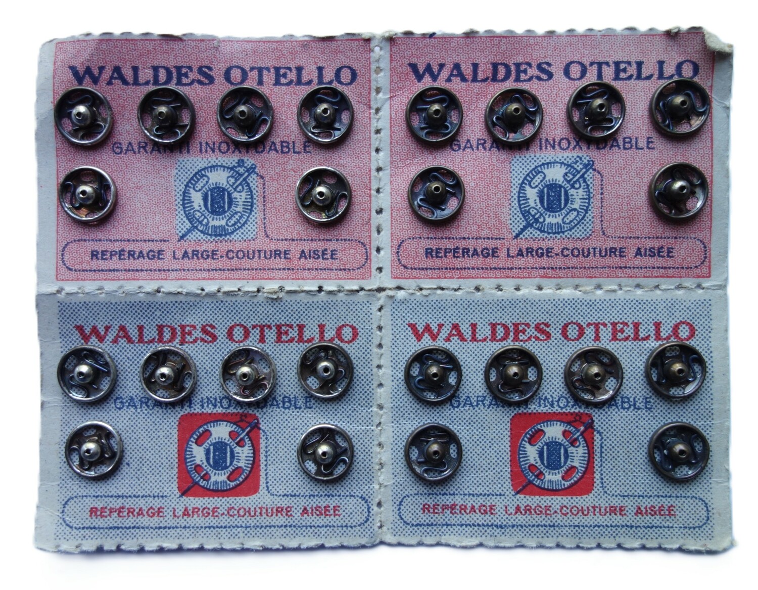 Fig. 1.Card with Waldes press studs with spring , c. 1910 (TRC 2026.2091).
