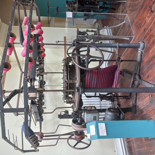 19th century knitting machine, Vauluisant Museum, Troyes. Photograph author.