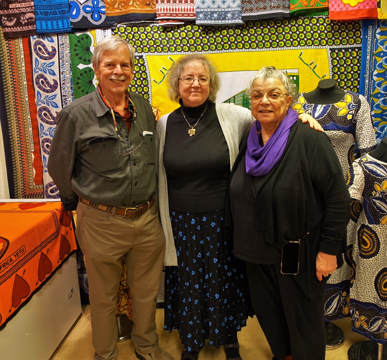 Bonnie and David Smith, with Gillian Vogelsang-Eastwood in the middle, TRC, 8 November 2022.