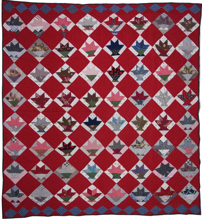American quilt with the Cactus Basket pattern, timespan quilt, from late 19th century (TRC 2018.3127).