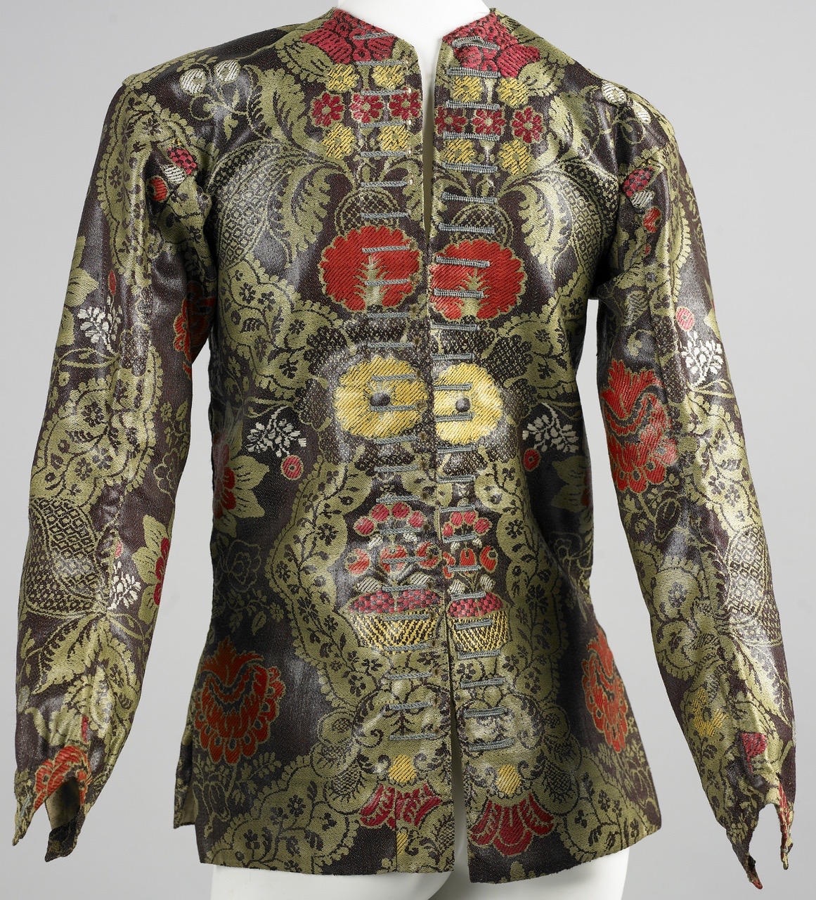 Worsted 'hemdrok' from Walcheren, Zeeland, mid-19th century.  Zeeuws Museum, acc. no. M96-029-01.