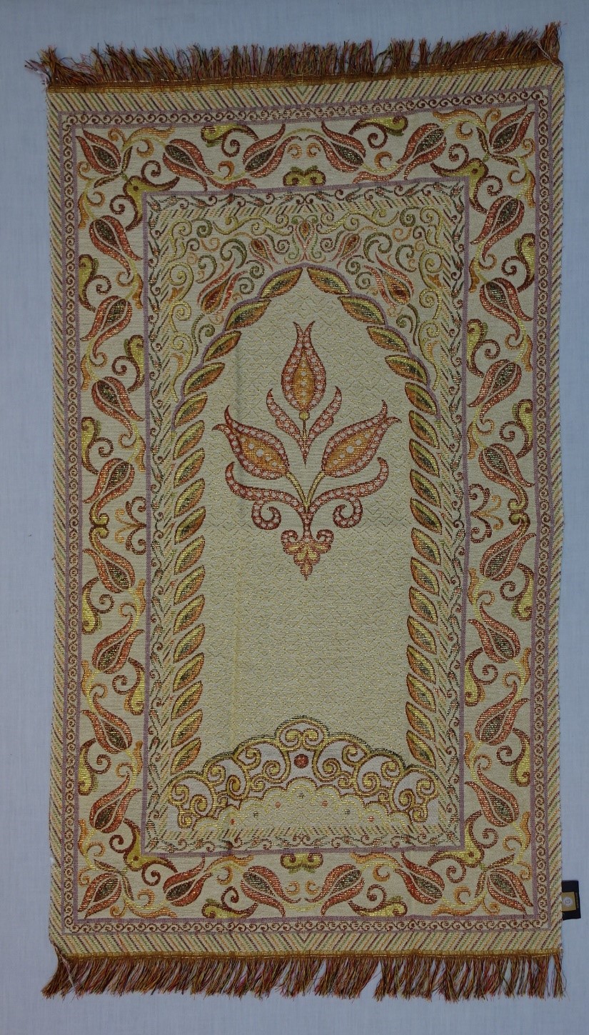 Woman's cloth for a Turkish woman, used for the Umrah pilgrimage to Mecca (TRC 2018.0038a).